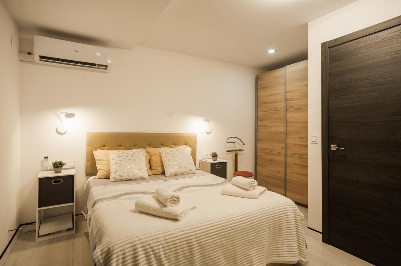 Oasis Apartment Valencia Luaran gambar